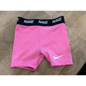 Girls Nike Pros size 18M in Pink